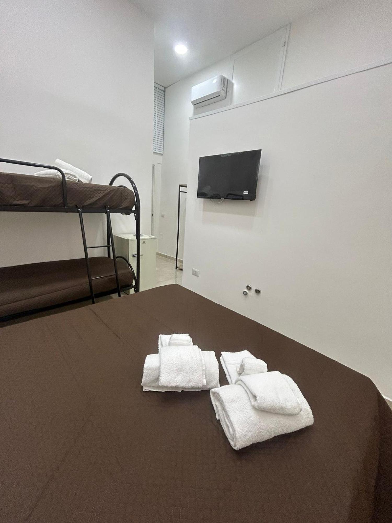 Luxury Rooms Carbonara 95 Neapel Exterior foto